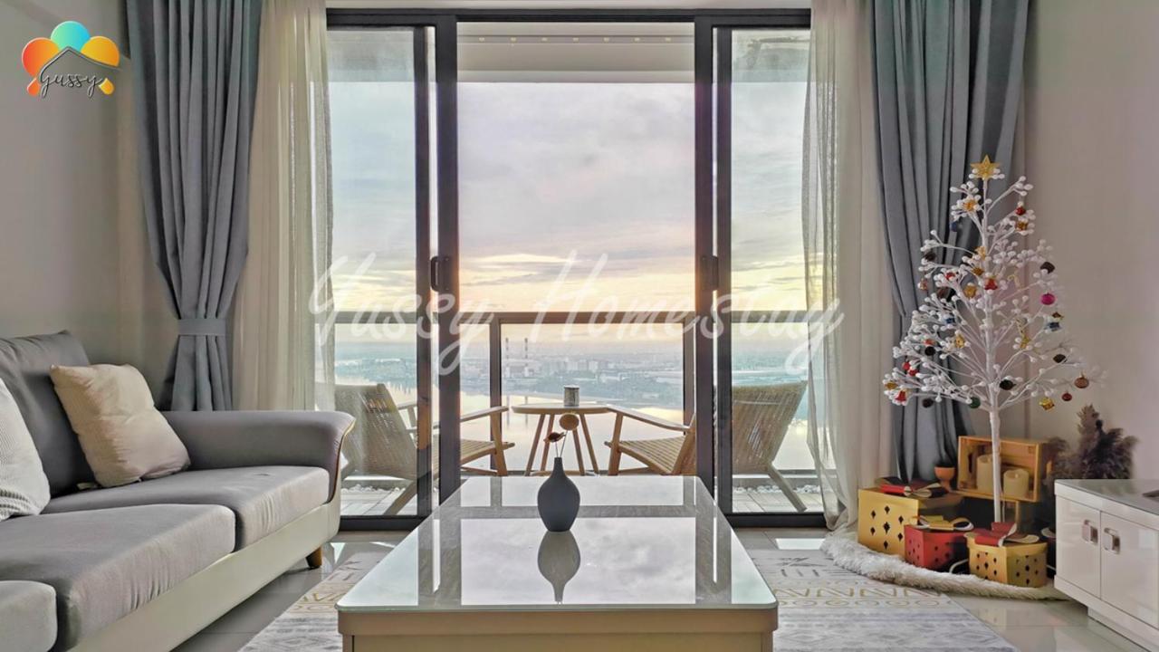 Yussy 2 Bedroom Sea View Condo At R&F Princess Cove Johor Bahru Kültér fotó