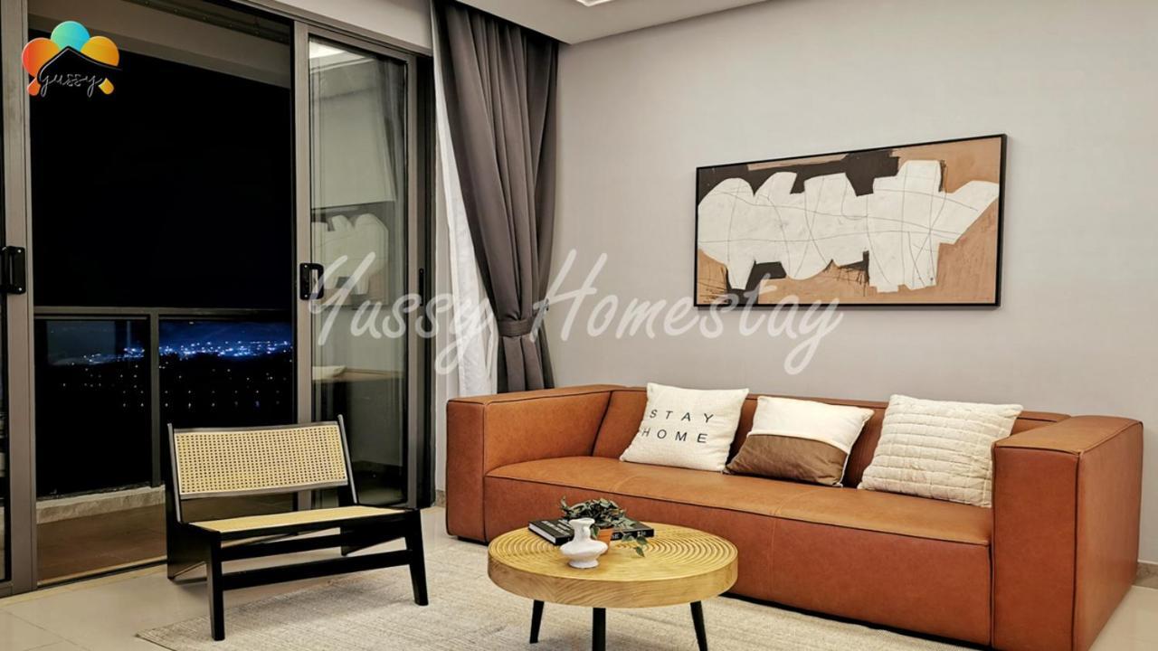 Yussy 2 Bedroom Sea View Condo At R&F Princess Cove Johor Bahru Kültér fotó
